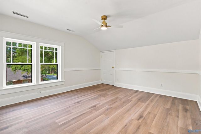 1043 W Washington Street, Athens, AL 35611