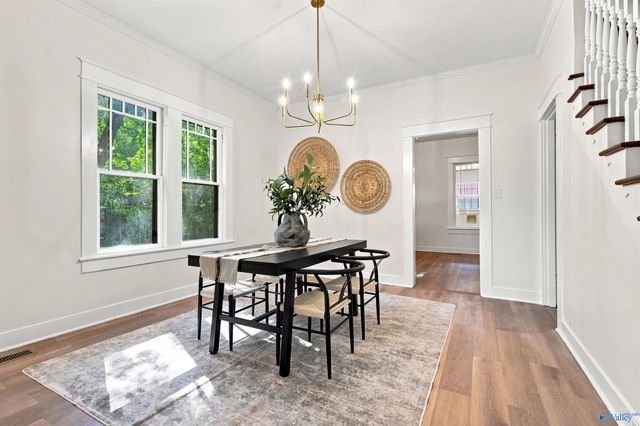 1043 W Washington Street, Athens, AL 35611