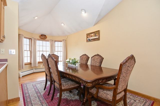 9 Jamie Way, Tyngsborough, MA 01879