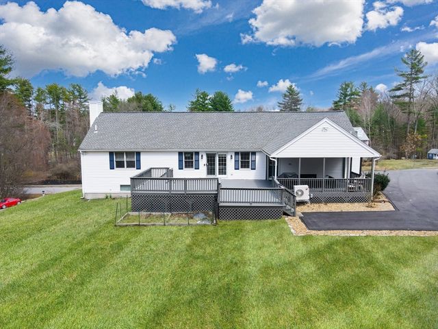 9 Jamie Way, Tyngsborough, MA 01879