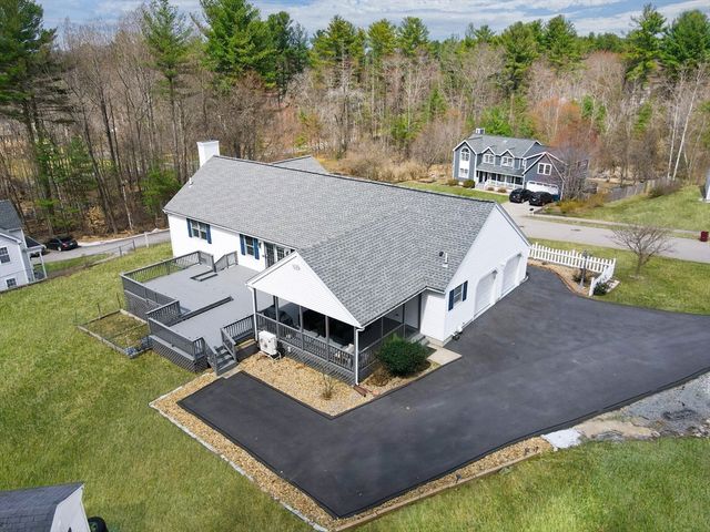 9 Jamie Way, Tyngsborough, MA 01879
