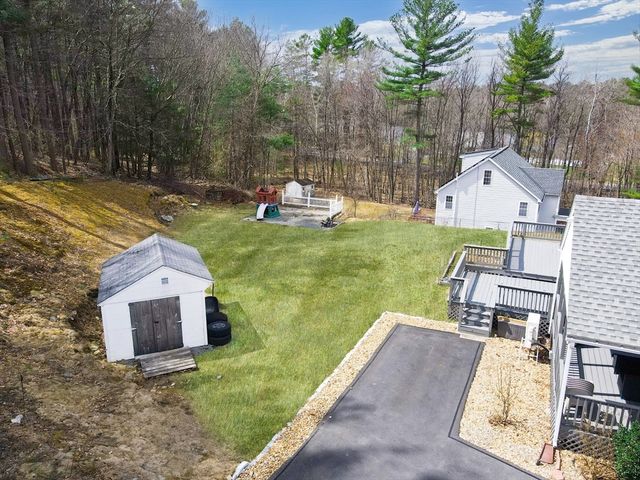 9 Jamie Way, Tyngsborough, MA 01879