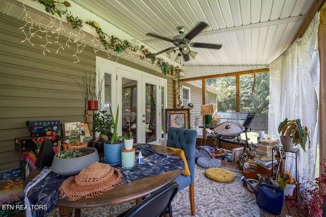 3006 N DEERHAVEN DR Drive, Cookeville, TN 38506