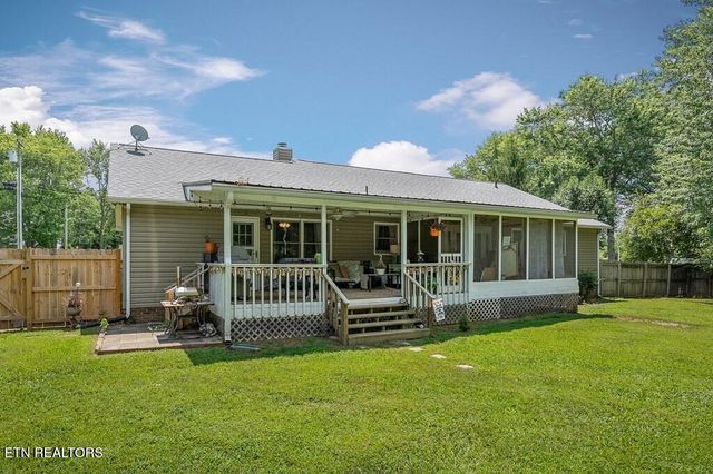 3006 N DEERHAVEN DR Drive, Cookeville, TN 38506