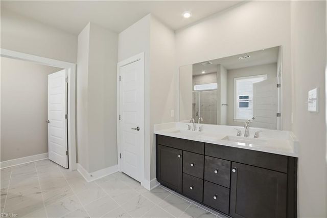1410 Wharf Hill DR, Smithfield, VA 23430