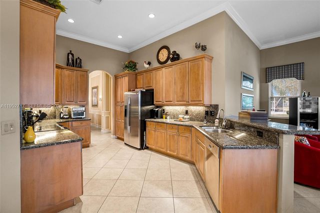 6733 Peruzzi Way, Lake Worth, FL 33467