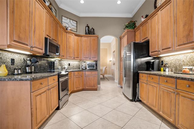 6733 Peruzzi Way, Lake Worth, FL 33467