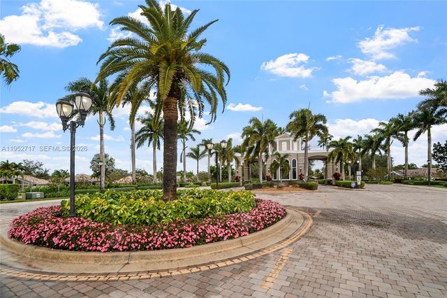 6733 Peruzzi Way, Lake Worth, FL 33467