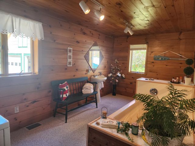 18 Ayers Road, Malone, NY 12953