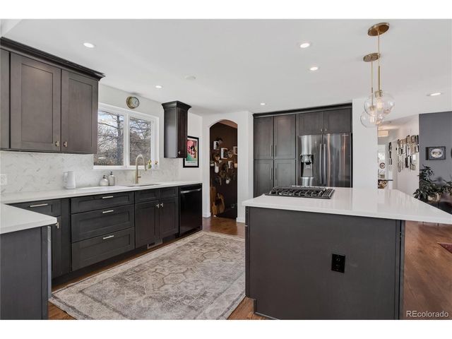 3126 S Emporia Ct, Denver, CO 80231