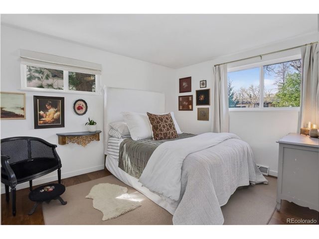 3126 S Emporia Ct, Denver, CO 80231