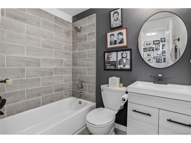 3126 S Emporia Ct, Denver, CO 80231