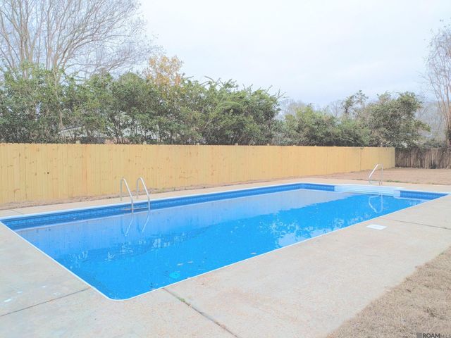 4761 Camellia St, St Francisville, LA 70775