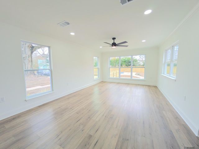 4761 Camellia St, St Francisville, LA 70775