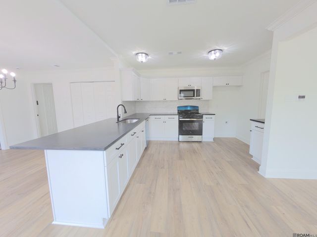 4761 Camellia St, St Francisville, LA 70775