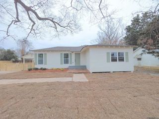 4761 Camellia St, St Francisville, LA 70775