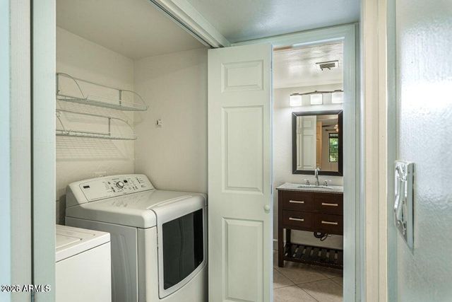 5402 E WINDSOR Avenue 45, Phoenix, AZ 85008