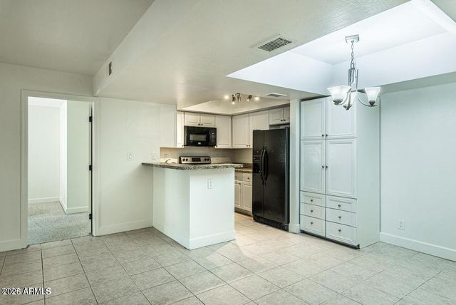 5402 E WINDSOR Avenue 45, Phoenix, AZ 85008