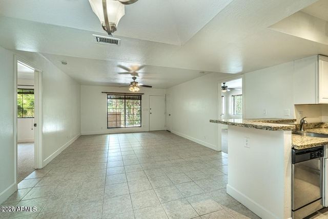 5402 E WINDSOR Avenue 45, Phoenix, AZ 85008