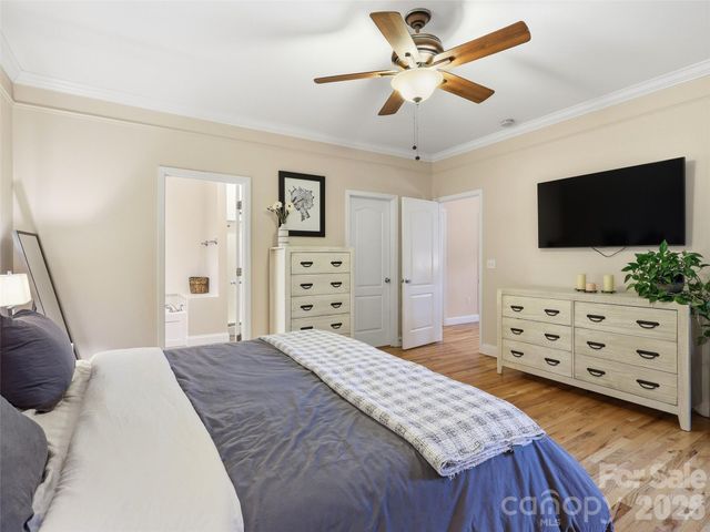 16 Lancaster Lane, Weaverville, NC 28787