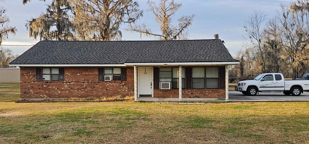 408 Bayou Gardens Drive, Houma, LA 70364