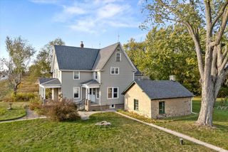 4906 State Road 60, Grafton, WI 53024