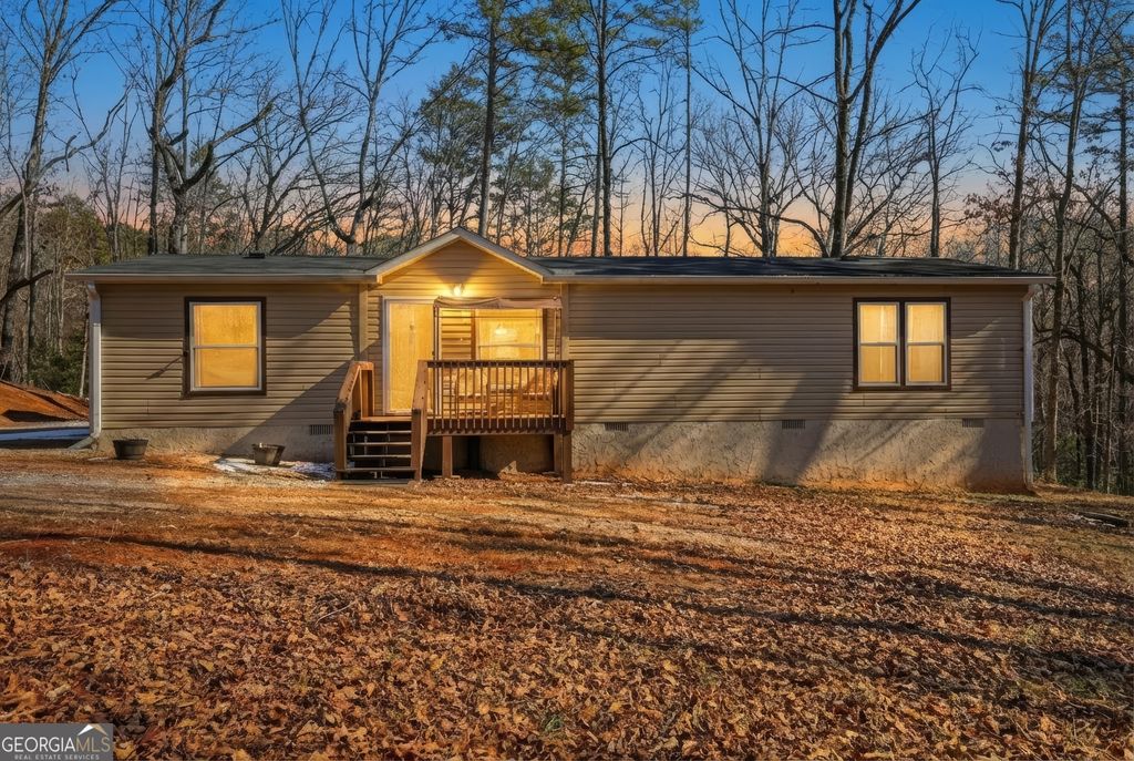 281 Oak View Trail, Cleveland, GA 30528