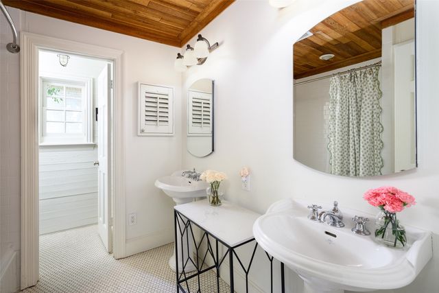3408 Dartmouth Avenue, Highland Park, TX 75205