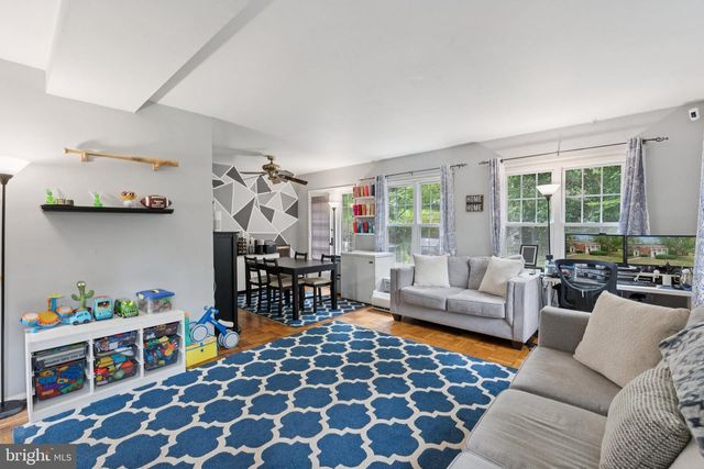 1661 PRESTON RD, Alexandria, VA 22302
