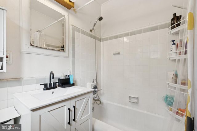 1661 PRESTON RD, Alexandria, VA 22302