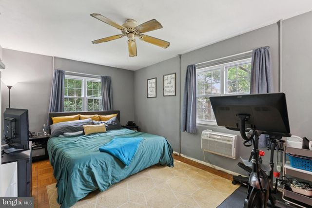 1661 PRESTON RD, Alexandria, VA 22302
