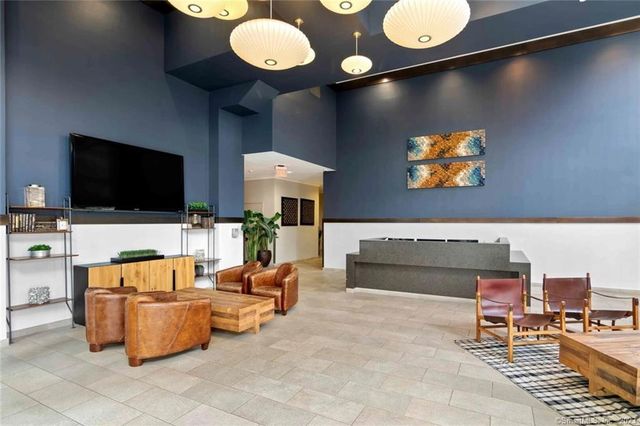 111a Towne Street 311, Stamford, CT 06904