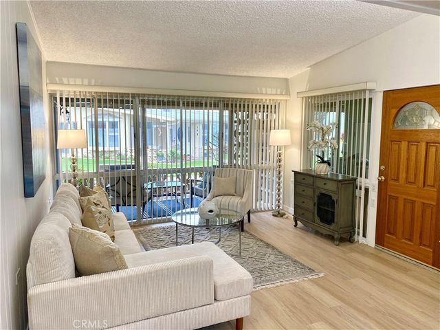 1640 Glenview Rd M12-76D, Seal Beach, CA 90740