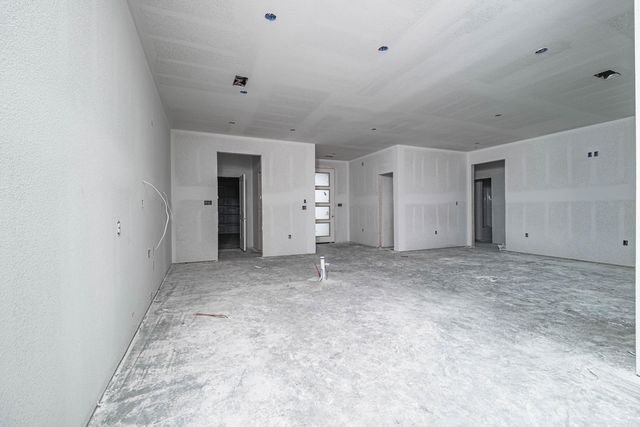 29 Walnut Valley Drive, Little Rock, AR 72211