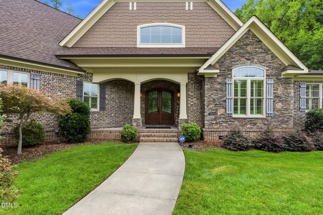 1106 Dovefield Lane, Youngsville, NC 27596