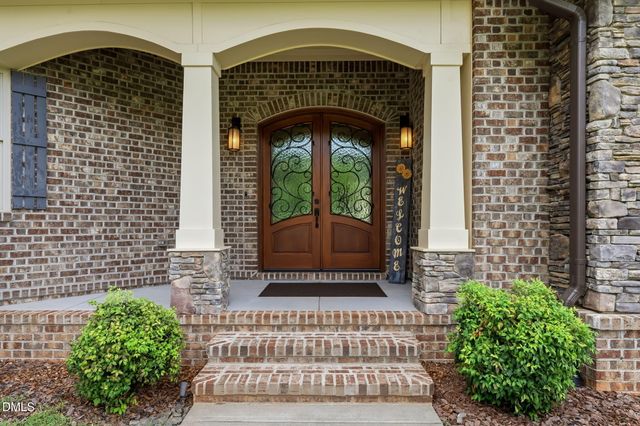 1106 Dovefield Lane, Youngsville, NC 27596