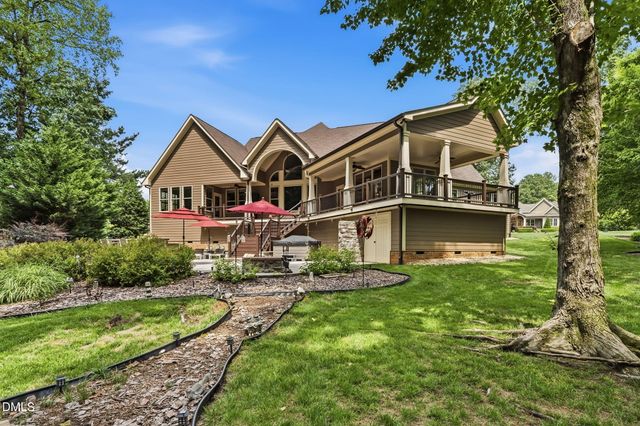 1106 Dovefield Lane, Youngsville, NC 27596