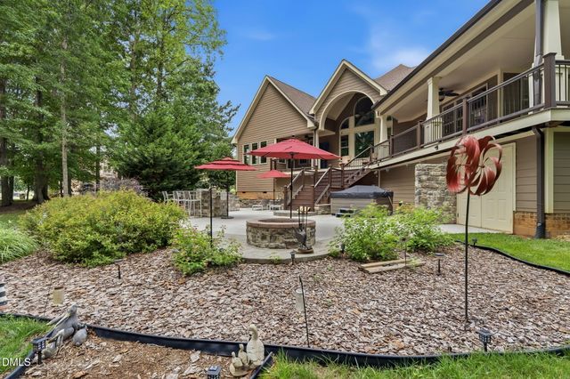 1106 Dovefield Lane, Youngsville, NC 27596
