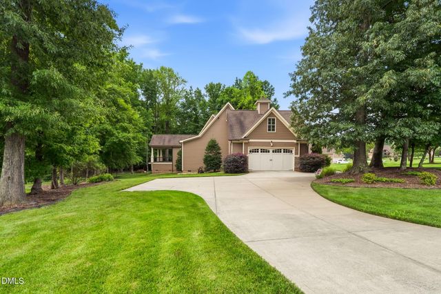 1106 Dovefield Lane, Youngsville, NC 27596