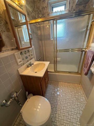 1425 Thieriot Avenue 6M, Bronx, NY 10460