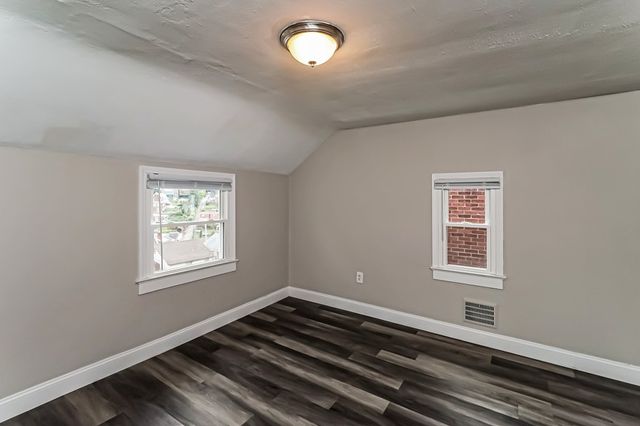 320 Fernhill Ave, Brookline, PA 15226