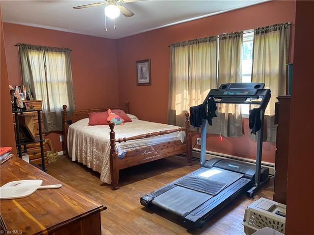141 Brenda Drive, Mount Airy, NC 27030