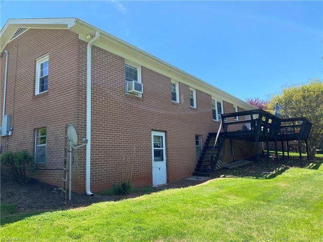 141 Brenda Drive, Mount Airy, NC 27030