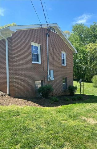 141 Brenda Drive, Mount Airy, NC 27030