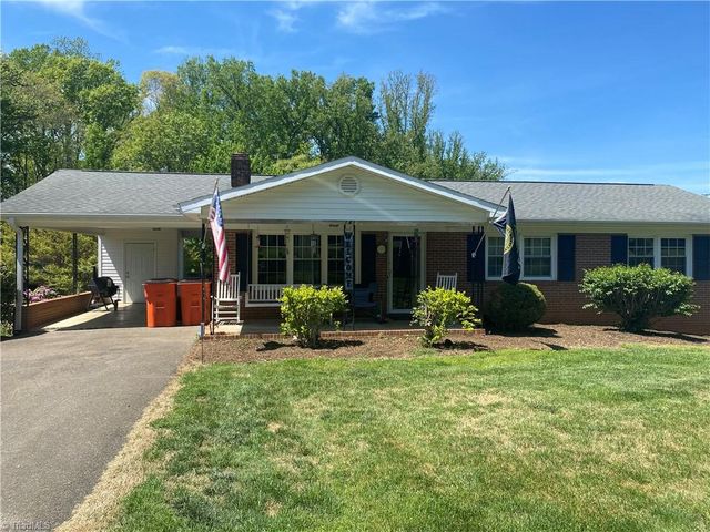 141 Brenda Drive, Mount Airy, NC 27030
