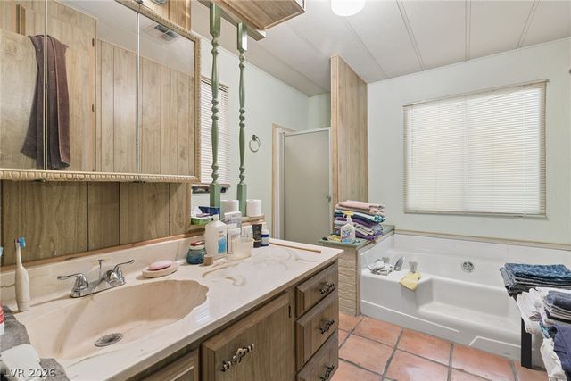 4583 West Royal Club Way, Las Vegas, NV 89103