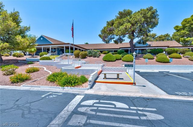 4583 West Royal Club Way, Las Vegas, NV 89103