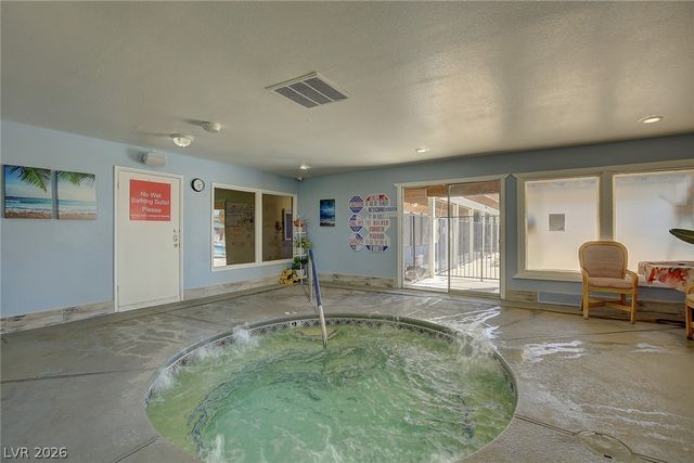 4583 West Royal Club Way, Las Vegas, NV 89103
