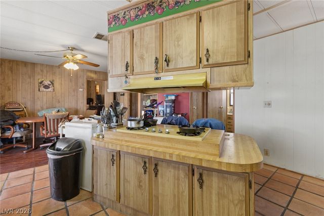 4583 West Royal Club Way, Las Vegas, NV 89103