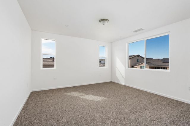 1258 Talus Way S, Madera, CA 93636